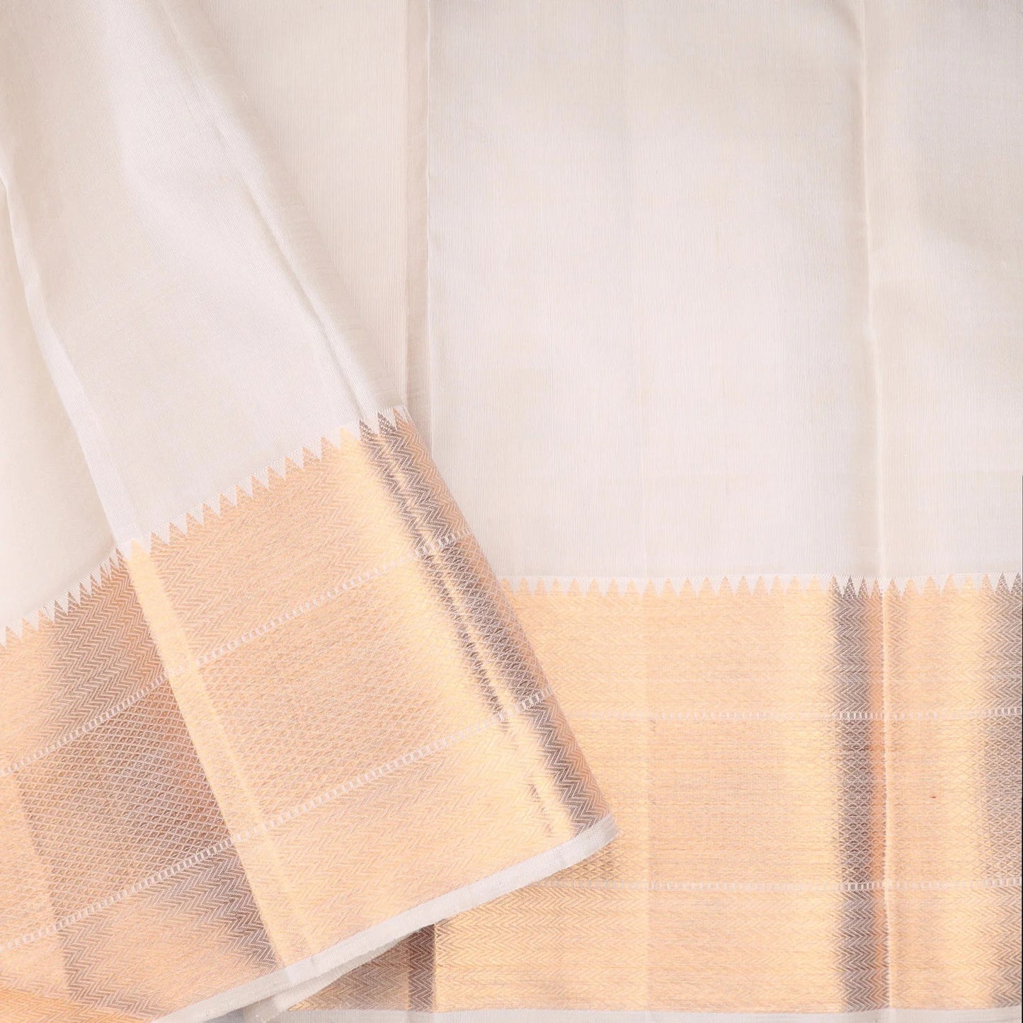 Pearl White Kanjivaram Silk Saree With Floral Jaal Design