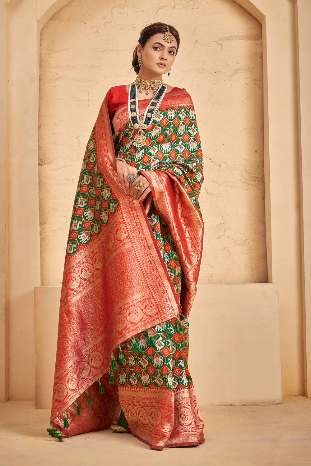 Yale Green Weaving Patola Silk
