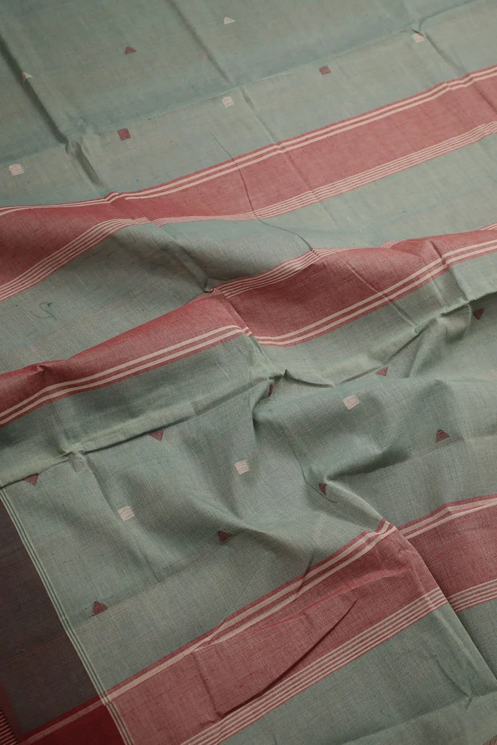 Dual Shaded Green & Grey Handspun Handwoven Saree