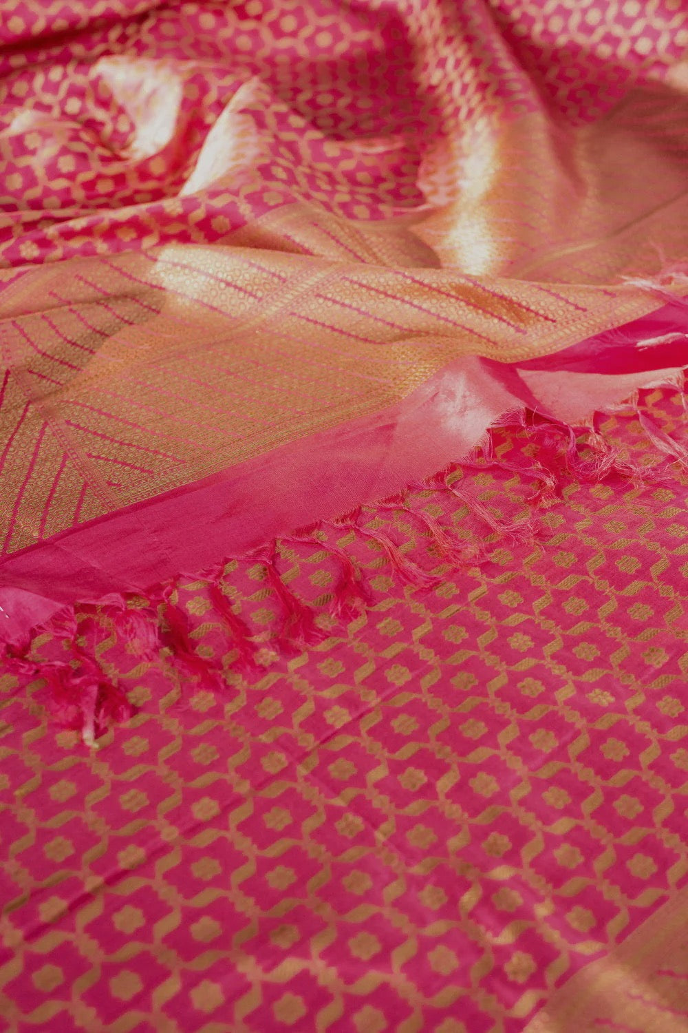 Royal Pink Handwoven Banarasi Pure Silk Dupatta