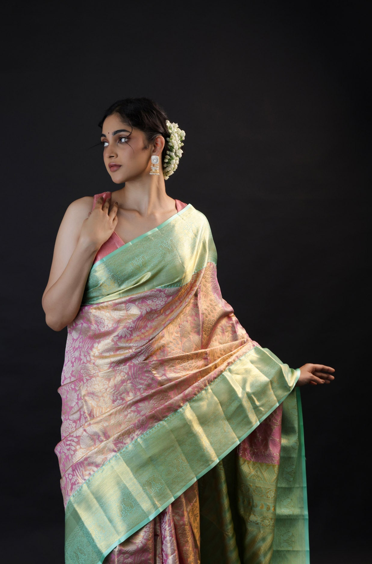Pastel Peach Tissue Kanjivaram Silk Saree With Jaal Design