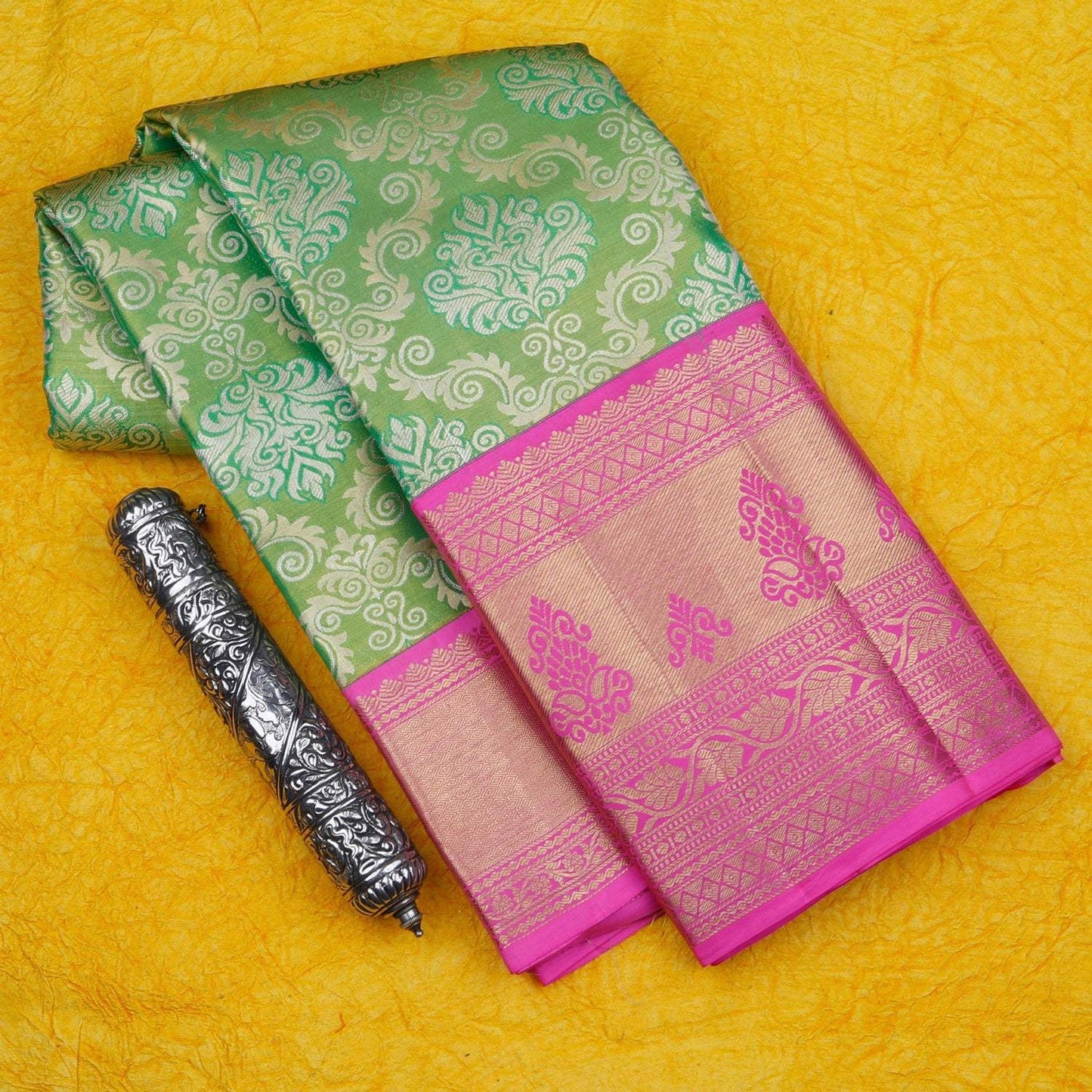Green Kanjivaram Silk Saree With Floral Pattern