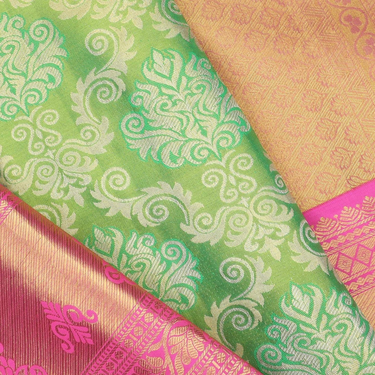 Green Kanjivaram Silk Saree With Floral Pattern