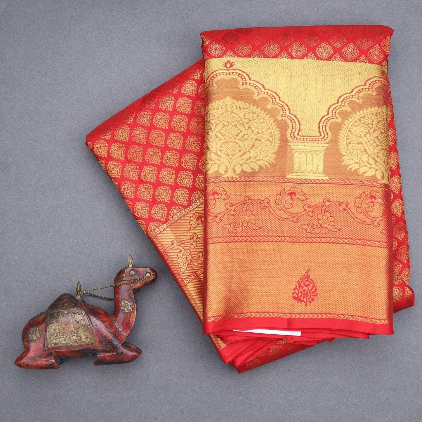 Red Kanjivaram Silk Saree With Floral Buttis